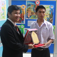 นักเรียนโรงเรียนศึกษาสงเคราะห์ธวัชบุรี ร้อยเอ็ด คว้ารางวัลที่ 1 ประกวดวาดภาพในงานสัปดาห์วิทย์ฯ