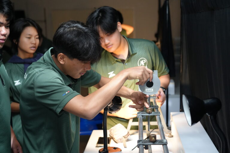 คณะวิทยาศาสตร์ มข. จัดอบรมเชิงปฏิบัติการเสริมทักษะวิทยาศาสตร์แก่นักเรียนมัธยมภาคอีสาน