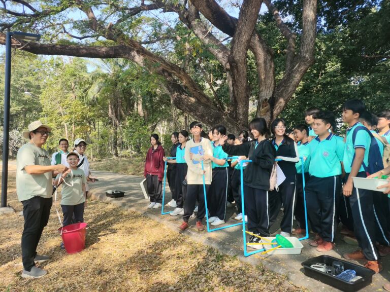 นักเรียน 257 คนจาก 4 โรงเรียน ร่วมอบรมวิทยาศาสตร์-คณิตศาสตร์ คณะวิทยาศาสตร์ มข. เสริมทักษะการเรียนรู้จากประสบการณ์จริง