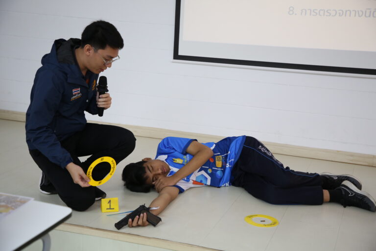 คณะวิทยาศาสตร์ มข. เสริมทักษะปฏิบัติการวิทย์-คณิต แก่นักเรียน รร.ภูผาม่าน และ รร.แก้งคร้อวิทยา