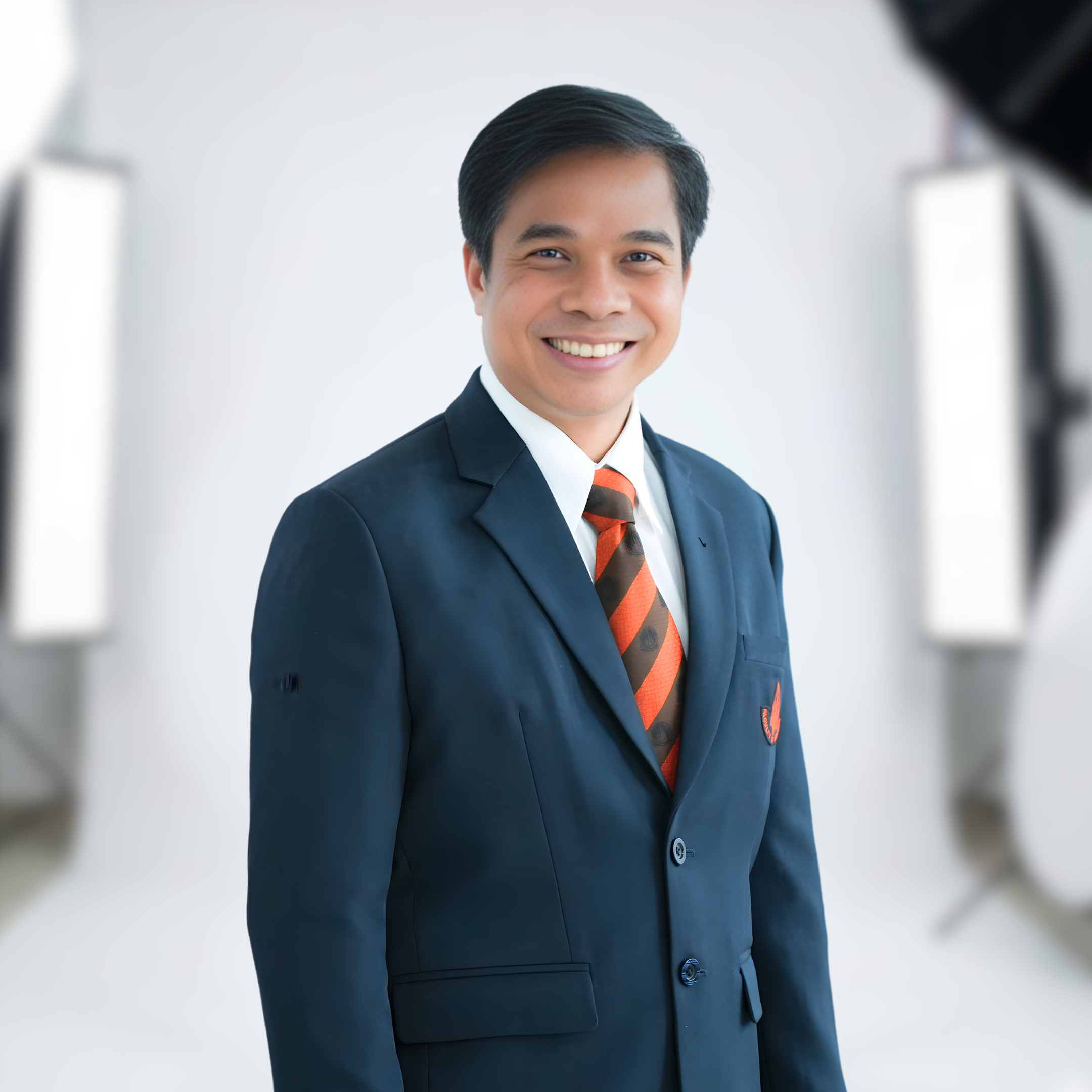 รศ.ดร.คัชรินทร์ ศิริวงศ์